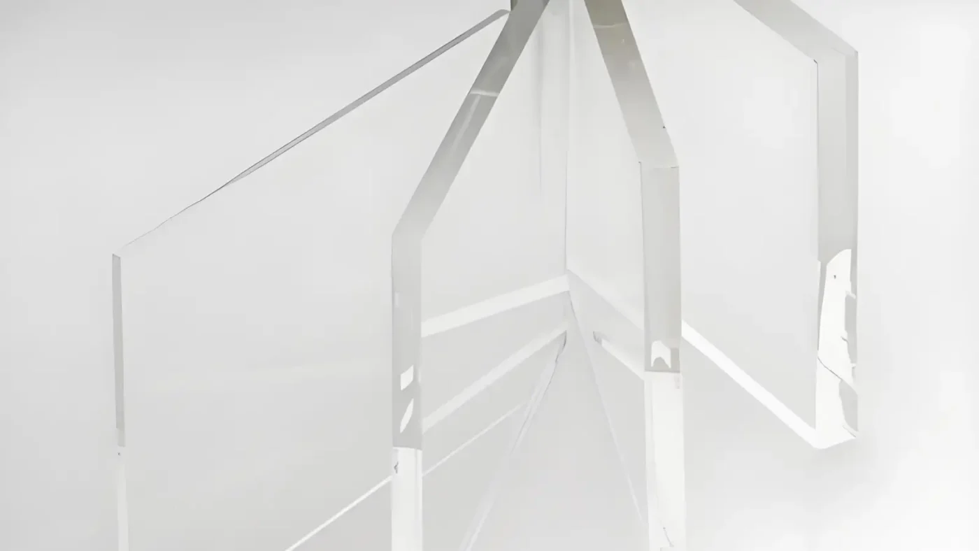 ultra clear glass.